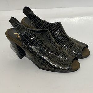 A2 by Aerosoles Women's Viva Black Tan Croc Peep Toe Slingback Heels Size 6M